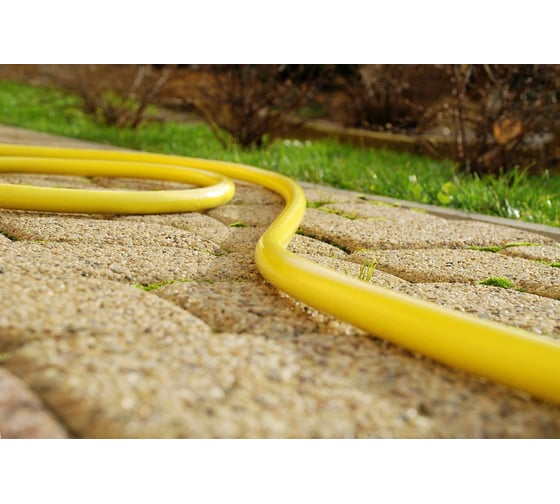 Садовый шланг Cellfastг PLUS 3/4'', 50 м 10-221