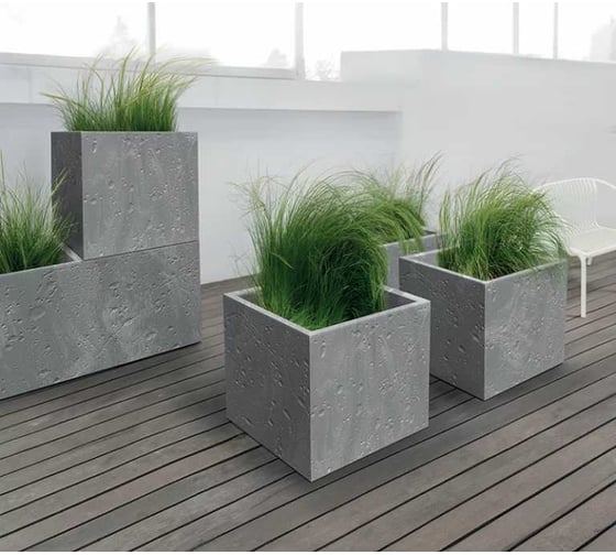 Кашпо на колесах Prosperplast Sierra Square Beton Effect 385х385 мм, h370 мм, 31 л, темно-серый DSI400E 425U 071566