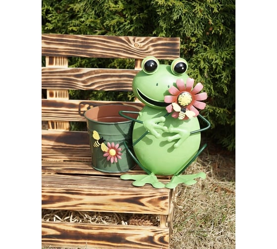 Садовая фигурка для дачи и сада KlestO Лягушка с горшком, высота 27 см Z26402