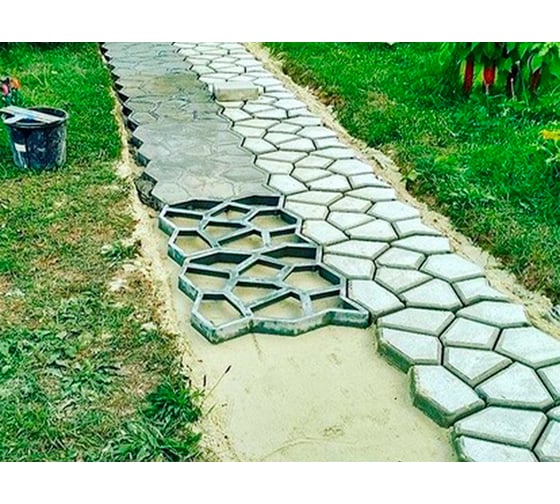 Форма для изготовления садовых дорожек ГеоПластБорд 50x50x6 см, 2 шт, черный ФИЗ_50.50.6_2