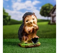 Садовая фигура СИМАЛЕНД Ёж с лопатой 30 см 2979388