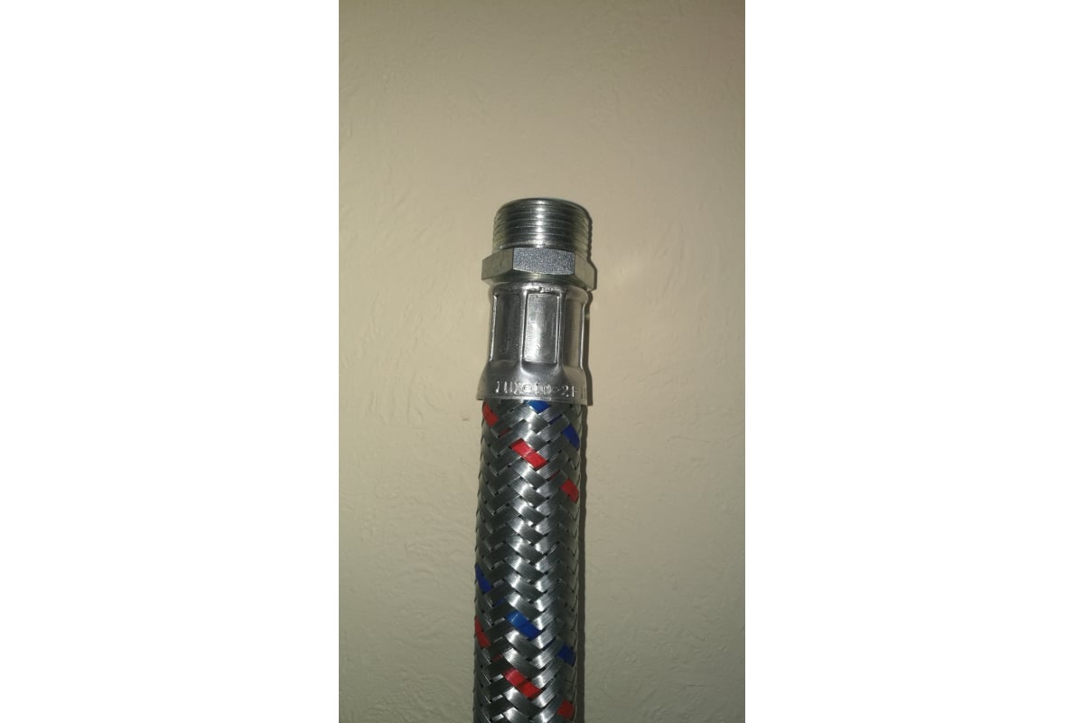 Гибкая подводка для воды НР 3/4" х ВР 3/4", длина 500 мм STOUT ...