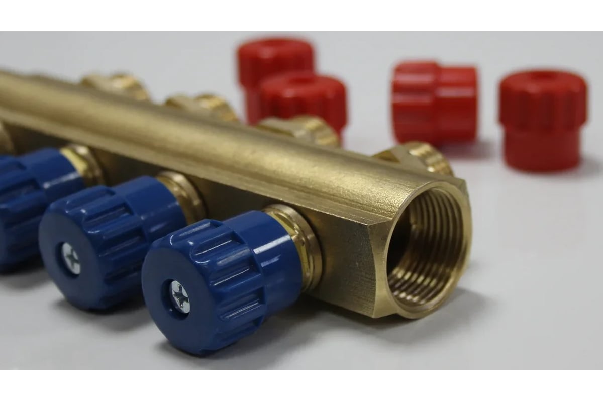 Коллектор ДТРД с регулирующими вентилями ВР 3/4 на 4 выхода НР1/2 ...