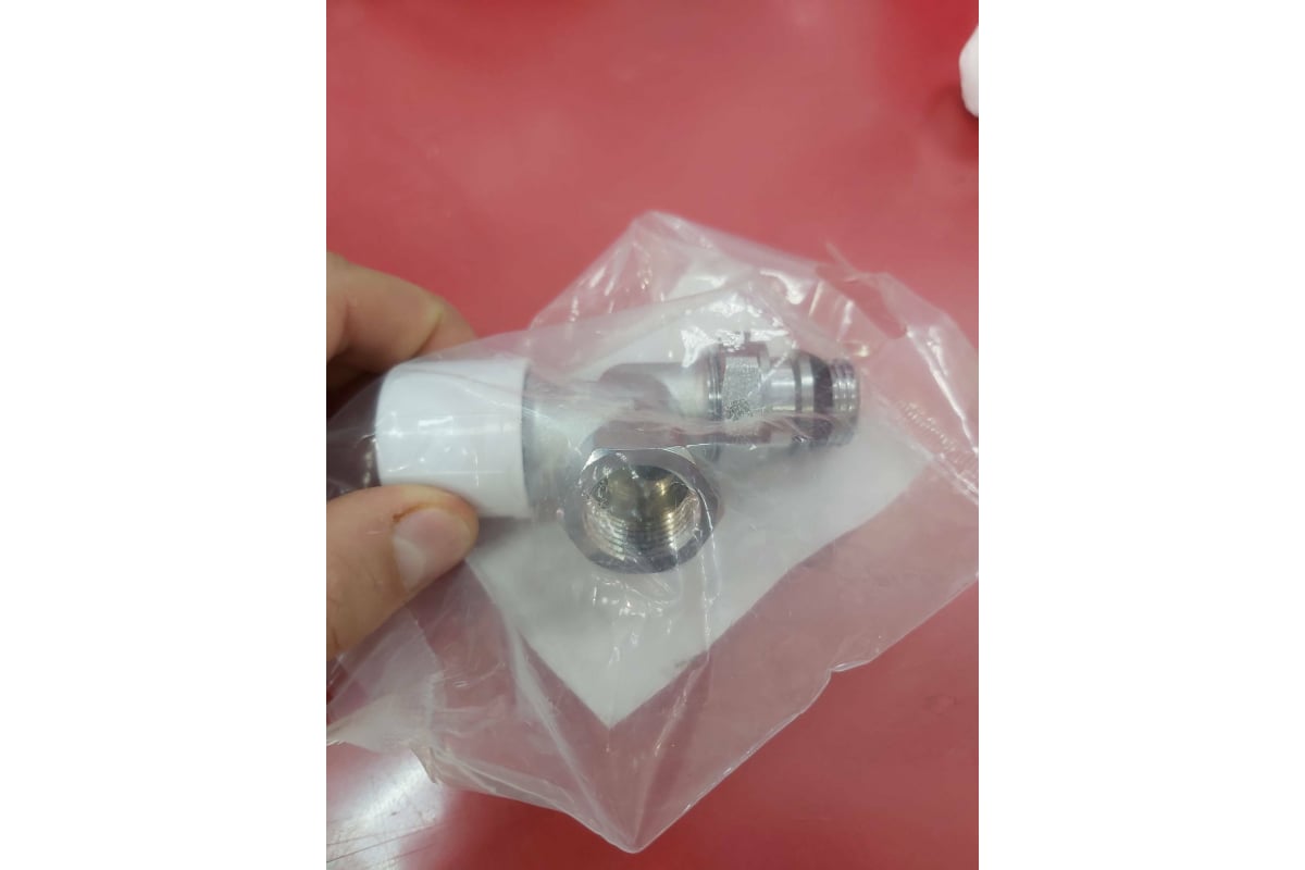 Термостатический угловой клапан IVANCI с осевым управлением, 1/2" IVC ...