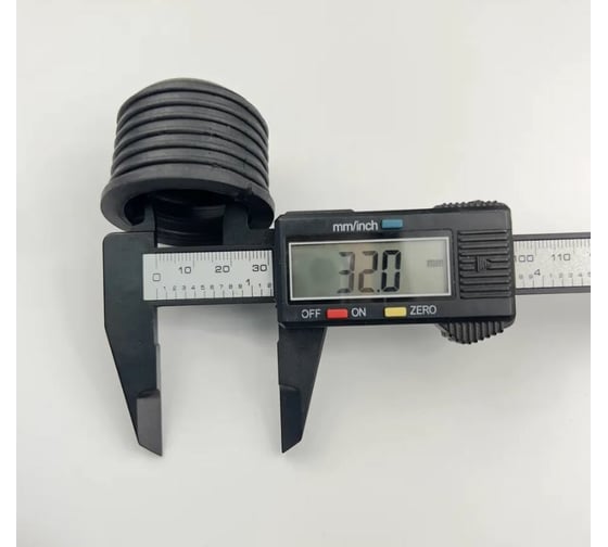 Переходная манжета Профитт d 32x40 сантехническая, канализационная, трехлепестковая, черная 2227510