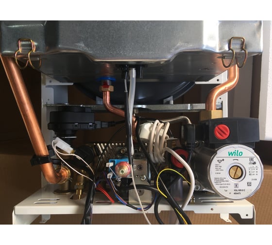 Двухконтурный настенный газовый котёл INNOVITA perla pro 24 rs i ng 30007101