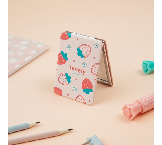 Карманное складное зеркальце MESHU Lovely strawberry MS_52723