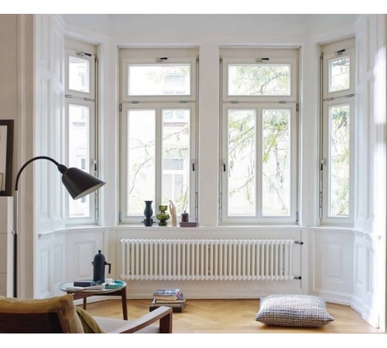 Трубчатый радиатор Zehnder Charleston 3037/24/№1270/RAL 9016 3/4