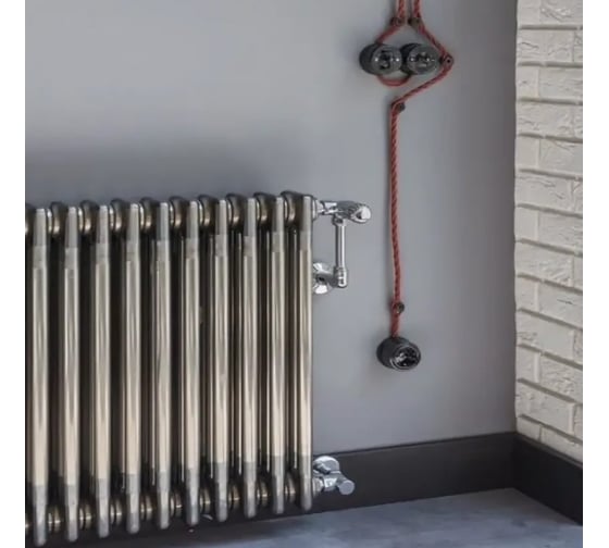 Трубчатый радиатор Zehnder Charleston 3057/14/№1270/TechnoLine 3/4