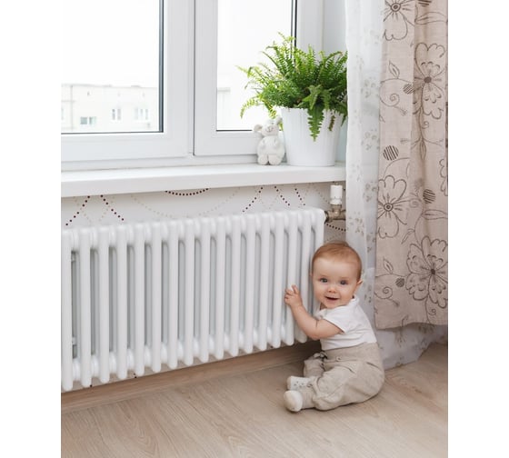 Трубчатый радиатор Zehnder Charleston 3037/22/№1270/RAL 9016, 3/4