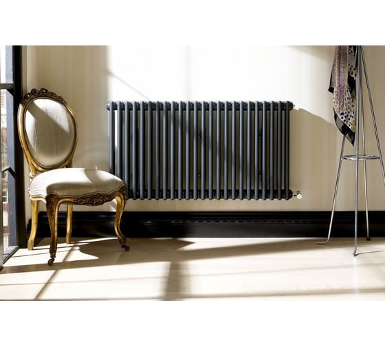 Трубчатый радиатор Zehnder Charleston 3057/22/1270/RAL 9217, 3/4