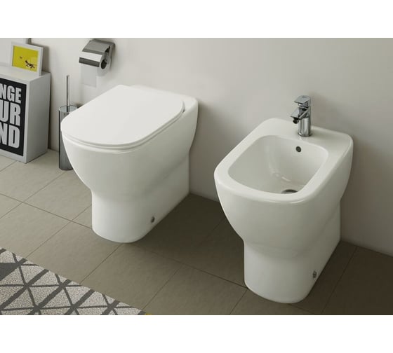 Напольное биде Ideal Standard Tesi T354001