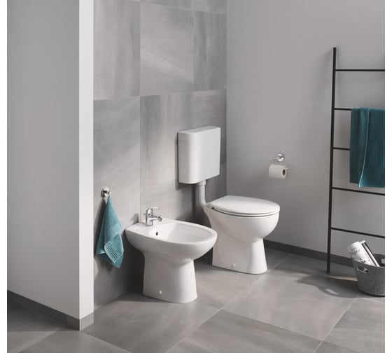Напольный унитаз с горизонтальным выпуском Grohe Bau Ceramic 39430000