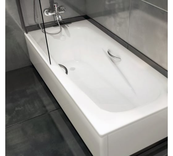Ванна BLB UNIVERSAL HG стальная, 150x70 см, белая, 3,5 мм, с отверстием для ручек 208 мм B50H 00023405