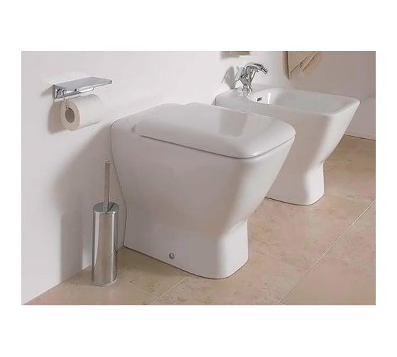 Напольное биде Laufen Palace с отверстием для смесителя 8.3270.1.000.302.1 00029552