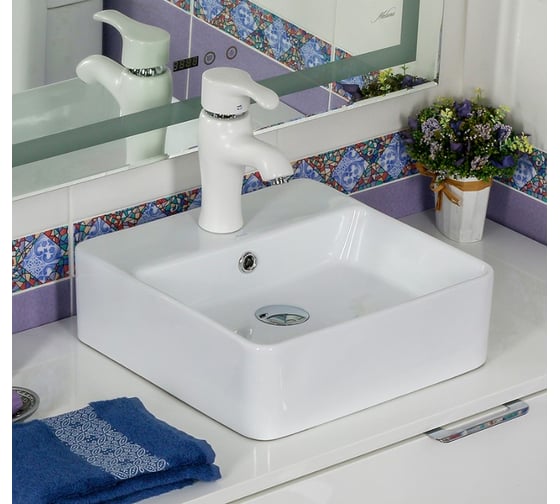 Раковина MELANA 7063D