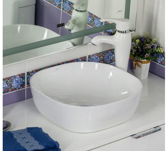 Раковина MELANA 78106