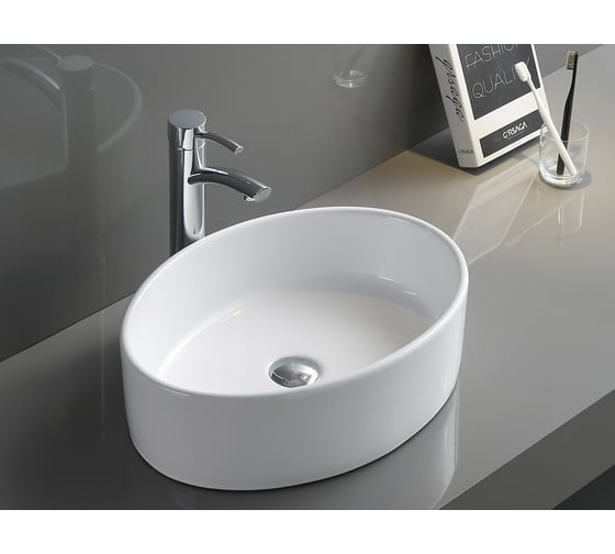 Керамическая накладная раковина BelBagno овальная BB1049