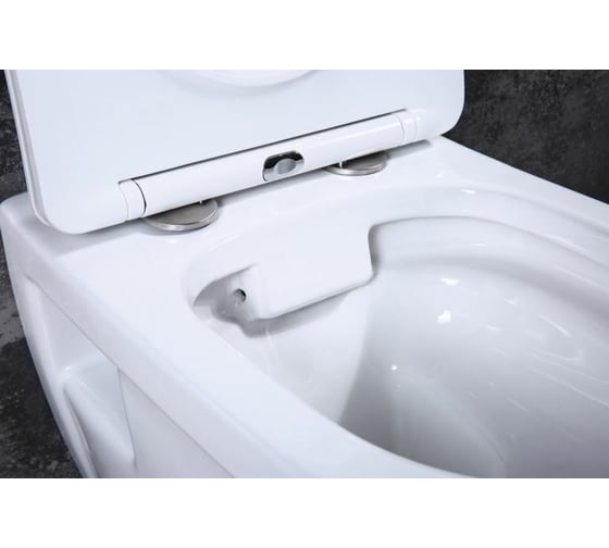 Подвесной унитаз BelBagno LOTO безободковый с сиденьем Soft Close BB070CHR/SC