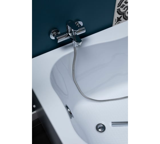 Ванна Aquanet BORNEO R 170x75x90 на каркасе + панель 00310233