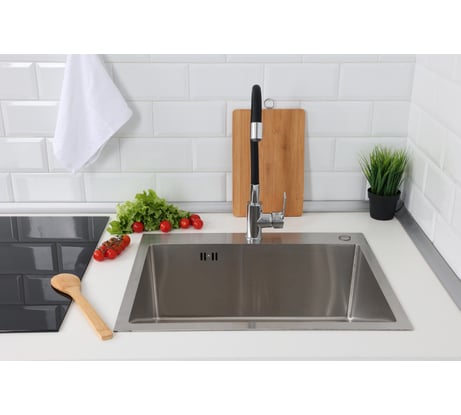 Мойка из нержавеющей стали Alcora Oslo 58х48 см., цвет satin. Сифон в комплекте 2015103S