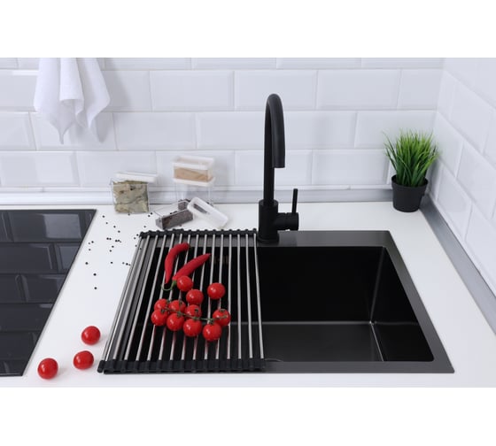 Мойка из нержавеющей стали Alcora Vienna 50х45 см., цвет Nano Black. В комплекте сифон и смеситель Buali 3045028S+SS-SF-201 (Black) 3045042NB+SS-SF-201 (Black)