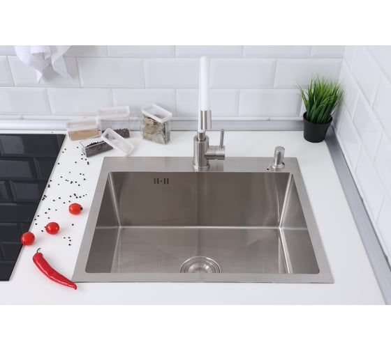Мойка из нержавеющей стали Alcora Oslo 58х48 см., цвет satin. В комплекте сифон, диспенсер и смеситель Langfoss белый 2015103S+SS-SF-204A (White)+3046513S