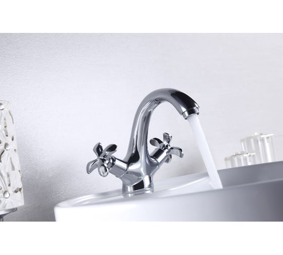Смеситель для раковины Lemark Flora LM0106C