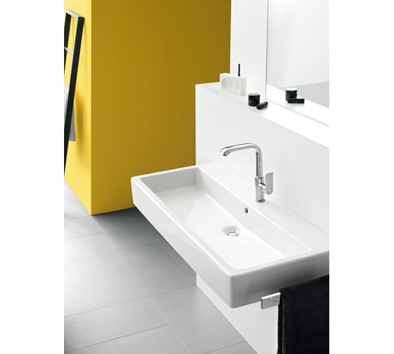 Смеситель для раковины HANSGROHE 31087000 Metris, поворотный излив 00000008161