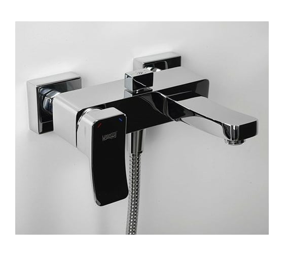 Смеситель для ванны WasserKRAFT Aller с коротким изливом 1061
