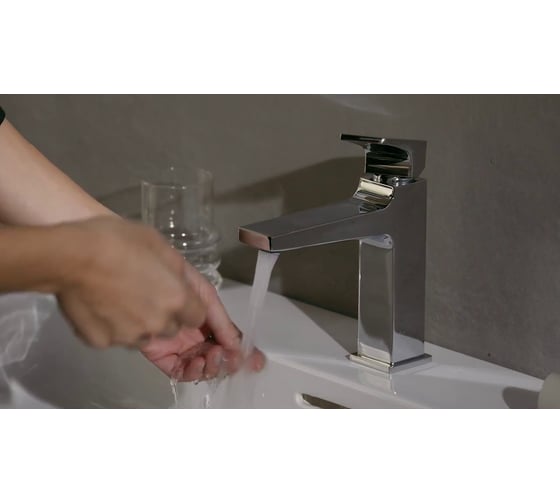 Смеситель для раковины HANSGROHE 32507000 Metropol 110 Push-Open 00000054844