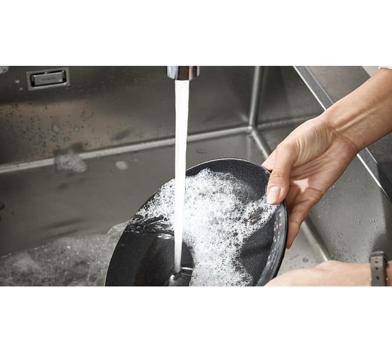 Кухонный смеситель HANSGROHE HG Focus M42 однорычажный, 150, с вытяжным изливом, 1jet 71814800