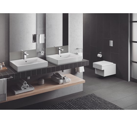Дозатор жидкого мыла GROHE Essentials 40394001