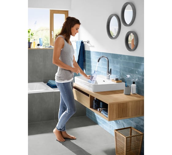 Смеситель для раковины HANSGROHE Novus 240, поворотный излив 71126000 00000057794