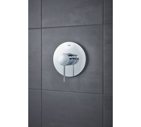 Однорычажный смеситель для душа GROHE Essence для Rapido SmartBox 35600000 24057001