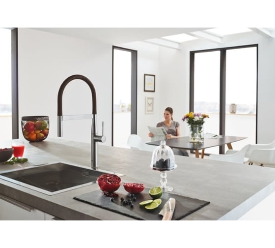 Смеситель для кухонной мойки Grohe Essence профессиональный, темный графит матовый 30294AL0