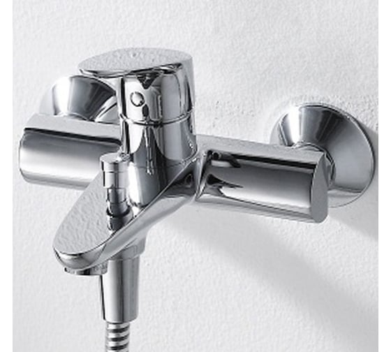 Смеситель Bravat Drop для ванны с душем F64898C-B00-00004818