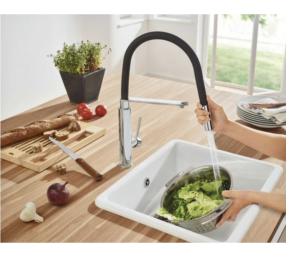 Смеситель для мойки Grohe Concetto с профессиональной лейкой 31491000