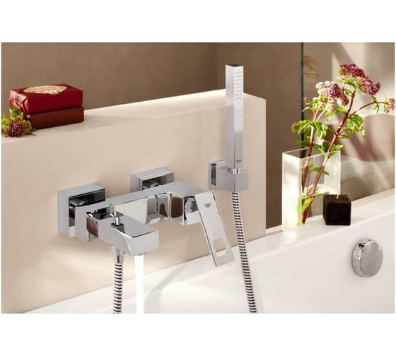 Смеситель для ванны Grohe Sail Cube 23438000