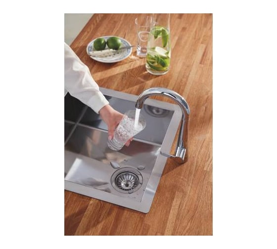 Вертикальный вентиль для подачи фильтрованной воды Grohe Zedra C-излив 30026002