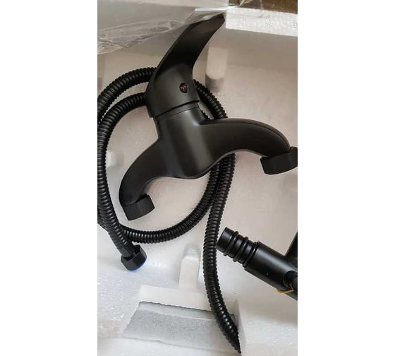 Душевая стойка BOCH MANN JUNIOR Black BM цвет черный 8576