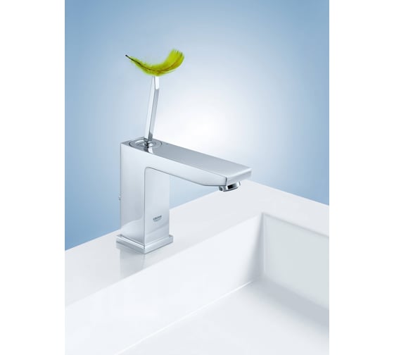 Смеситель для раковины Grohe Eurocube Joy со сливным гарнитуром, M-Size 23657000