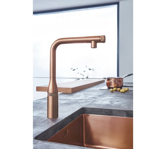 Смеситель для мойки Grohe Essence Smart Control с выдвижным L-образным изливом 31615DA0