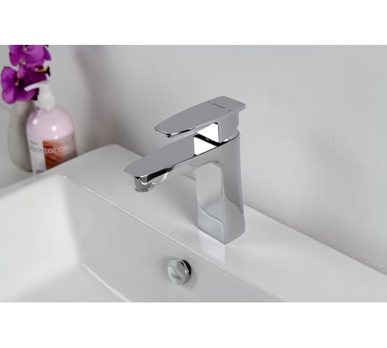 Cмеситель на раковину Bravat RIFFLE F172106C 00-00003436