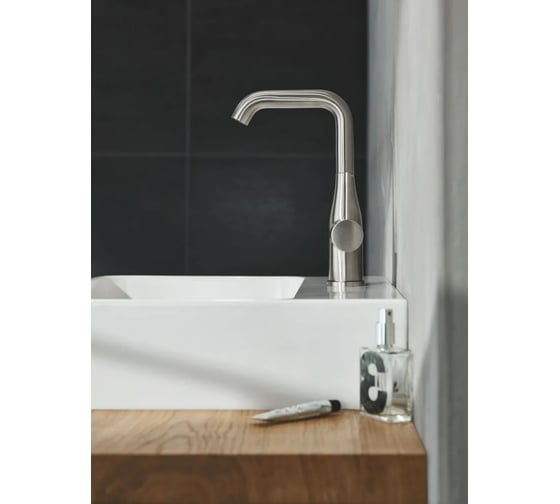 Смеситель для раковины GROHE Essence с донным клапаном, L-Size, суперсталь 24174DC1