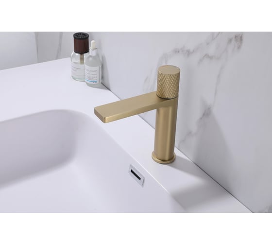 Смеситель для раковины ABBER Rund золото матовое AF8710G