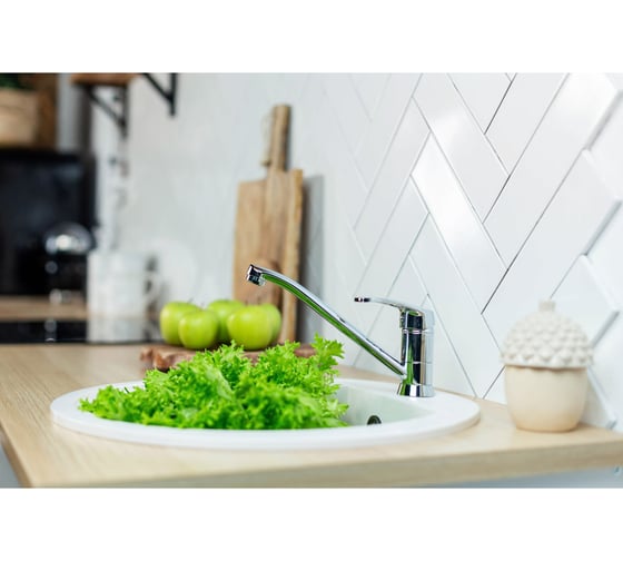 Смеситель для кухни RAIN Платина однорычажный, низкий, картридж 40 мм., гайка, латунь, хром 561-300