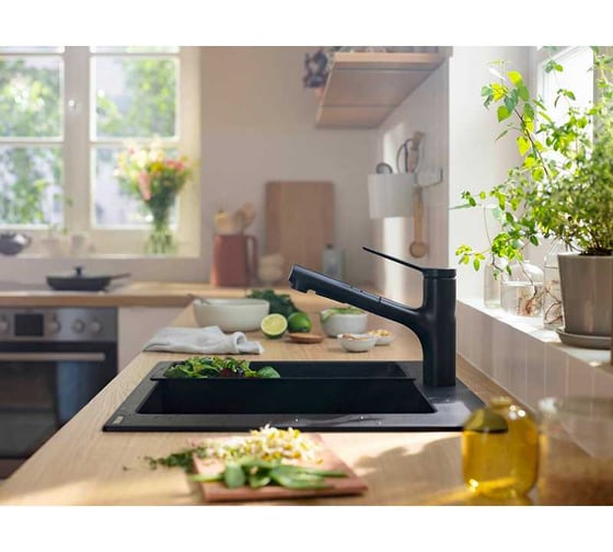 Кухонный смеситель однорычажный Hansgrohe Zesis M33 150 с вытяжным душем 2jet, sBox lite, матовый черный 74803670