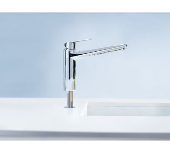 Смеситель для мойки с низким изливом Grohe Eurodisc Cosmopolitan 33770002