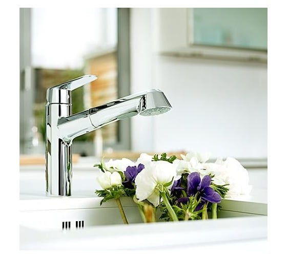 Смеситель для мойки с выдвижной лейкой Grohe Eurodisc Cosmopolitan 32257002